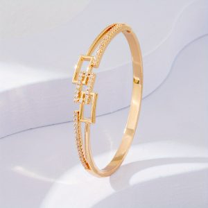 Geometric Glamour Bangle