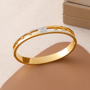 Golden Lumière Bangle